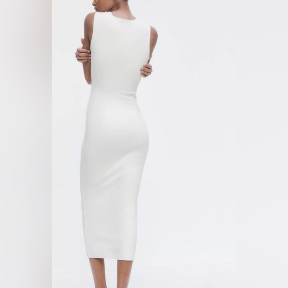 Zara cut out stretch midi dress - Picture 2 of 3